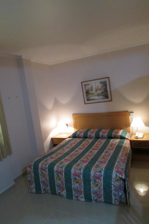 New Orchid Hotel Singapore Room photo