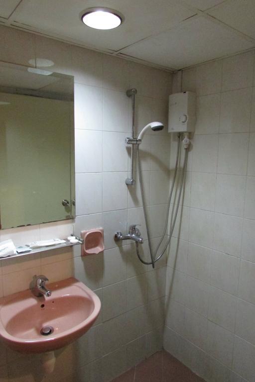 New Orchid Hotel Singapore Room photo