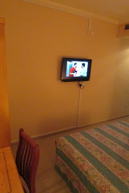 New Orchid Hotel Singapore Room photo
